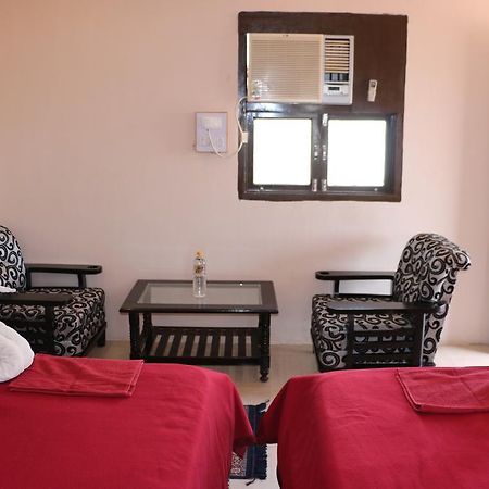 Kutch Safari Lodge Бгудж Екстер'єр фото