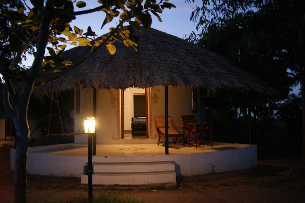 Kutch Safari Lodge Бгудж Екстер'єр фото