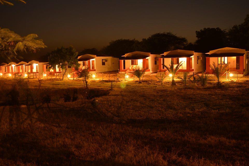 Kutch Safari Lodge Бгудж Екстер'єр фото